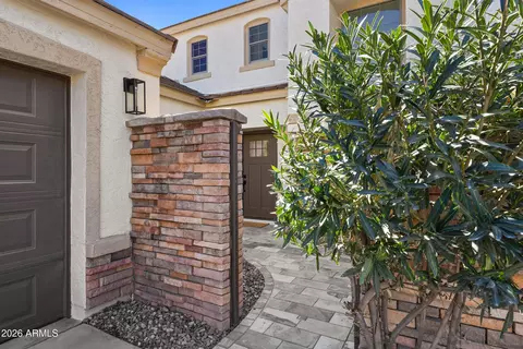 Exterior - 3845 E Yeager Dr, Gilbert, AZ 85295 photo 4 of 10