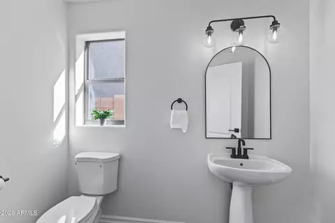 Bath - 3845 E Yeager Dr, Gilbert, AZ 85295 photo 1 of 8