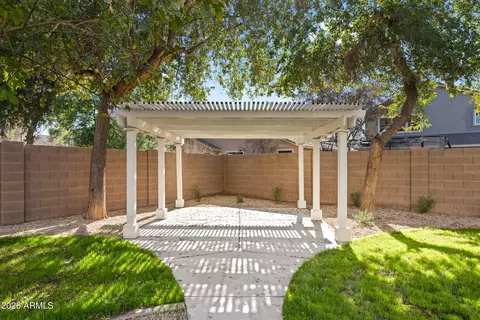 Exterior - 3845 E Yeager Dr, Gilbert, AZ 85295 photo 7 of 10