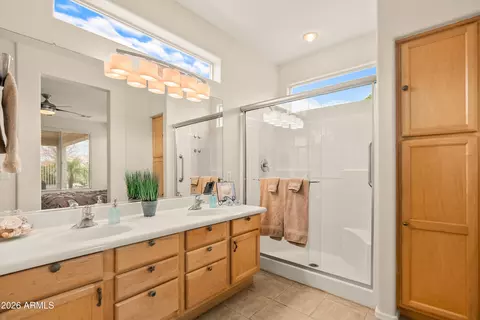 Bath - 4696 E Carob Dr, Gilbert, AZ 85298 photo 2 of 3