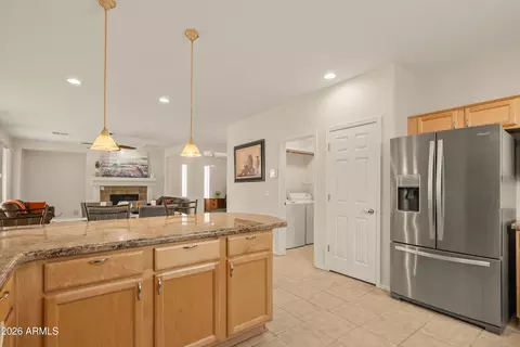 Kitchen - 4696 E Carob Dr, Gilbert, AZ 85298 photo 4 of 4