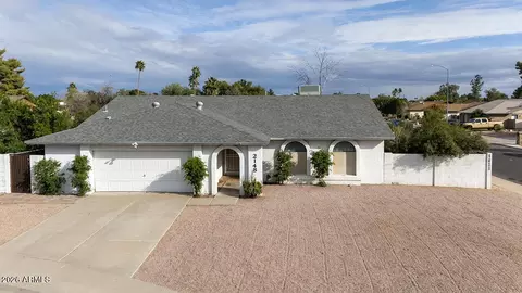 2148 Emelita Ave, Mesa, AZ 85204