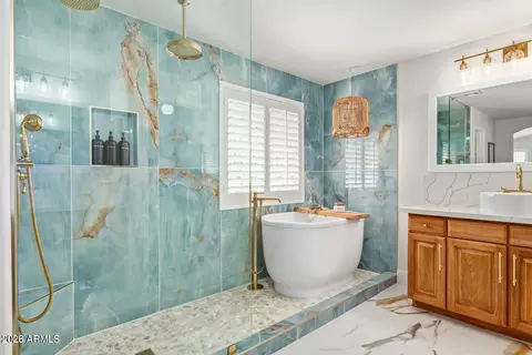 Bath - 3311 E Anika Dr, Gilbert, AZ 85298 photo 4 of 6