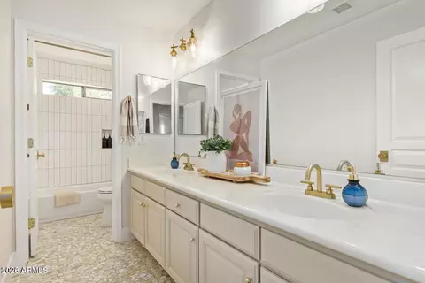 Bath - 3311 E Anika Dr, Gilbert, AZ 85298 photo 5 of 6