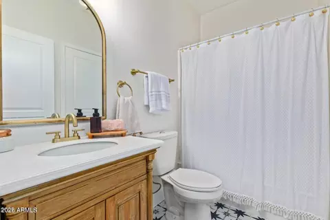 Bath - 3311 E Anika Dr, Gilbert, AZ 85298 photo 2 of 6
