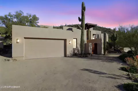 44123 N 23rd St, New River, AZ 85087