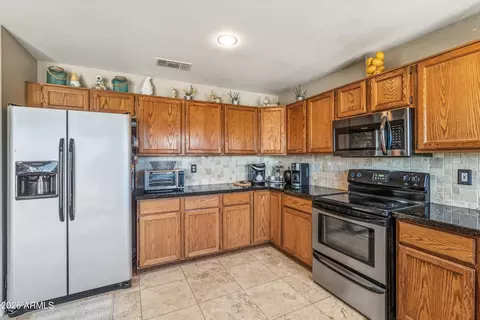 Kitchen - 1414 N Birch St, Gilbert, AZ 85233 photo 2 of 4