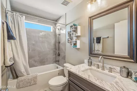Bath - 1414 N Birch St, Gilbert, AZ 85233 photo 1 of 3