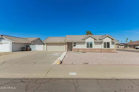 7920 W Columbine Dr, Peoria, AZ 85381
