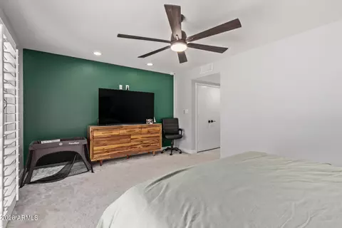 Bedroom - 1065 E Fairmont Dr, Tempe, AZ 85282 photo 1 of 7
