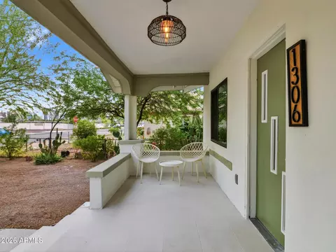 Exterior - 1306 E Willetta St, Phoenix, AZ 85006 photo 2 of 5