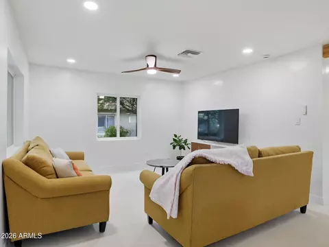 Living - 1306 E Willetta St, Phoenix, AZ 85006 photo 1 of 1