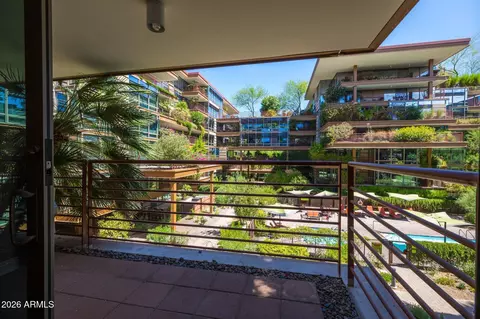 7127 E Rancho Vista Dr #3009, Scottsdale, AZ 85251