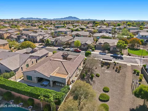 938 E Parkview Dr, Gilbert, AZ 85295 photo 60