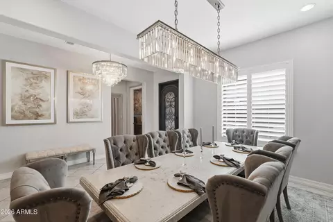 938 E Parkview Dr, Gilbert, AZ 85295 photo 9