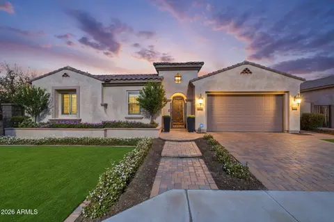 938 E Parkview Dr, Gilbert, AZ 85295 photo 62