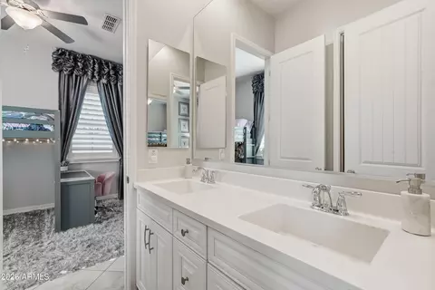 938 E Parkview Dr, Gilbert, AZ 85295 photo 41