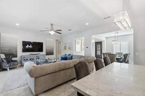 938 E Parkview Dr, Gilbert, AZ 85295 photo 13