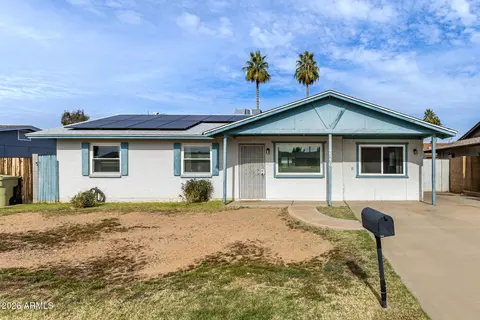 4546 W Sanna St, Glendale, AZ 85302