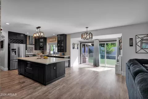 Kitchen - 1519 W Devon Dr, Gilbert, AZ 85233 photo 8 of 8