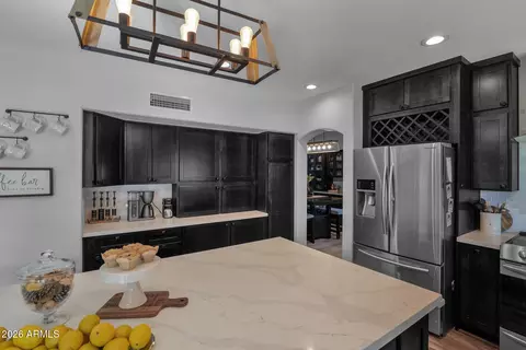 Kitchen - 1519 W Devon Dr, Gilbert, AZ 85233 photo 4 of 8