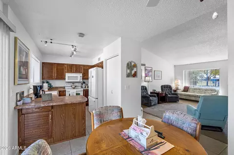 6042 Encanto St, Mesa, AZ 85205 photo 6