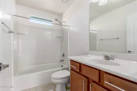 Bath - 10162 E Theorem Dr, Mesa, AZ 85212 photo 3 of 4