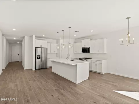 2475 E Vintage Dr, San Tan Valley, AZ 85143