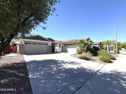 3380 S Holguin Way, Chandler, AZ 85248