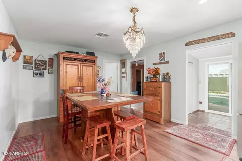 Dining - 3544 E Diamond Ave, Mesa, AZ 85204 photo 2 of 2