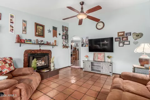 Living - 3544 E Diamond Ave, Mesa, AZ 85204 photo 1 of 1