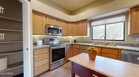 Kitchen - 463 N Mountain View Rd, Apache Junction, AZ 85119 photo 1 of 2