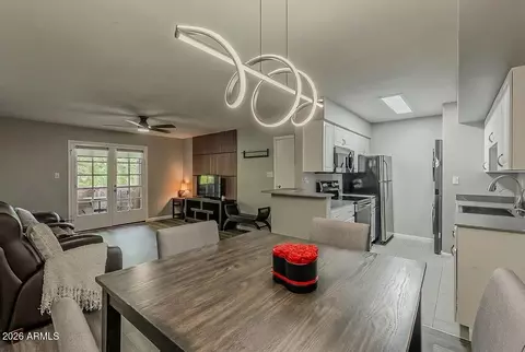 5995 N 78th St #2082, Scottsdale, AZ 85250