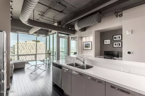 Kitchen - 1 E Lexington Ave #1407, Phoenix, AZ 85012 photo 6 of 6