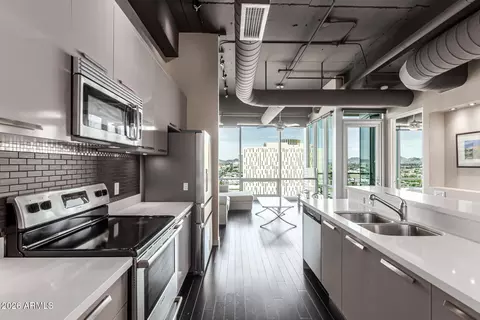 Kitchen - 1 E Lexington Ave #1407, Phoenix, AZ 85012 photo 5 of 6