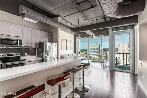 Kitchen - 1 E Lexington Ave #1407, Phoenix, AZ 85012 photo 1 of 6