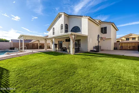 Exterior - 1725 E Quail Ave, Phoenix, AZ 85024 photo 2 of 16
