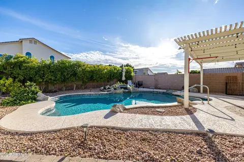 Exterior - 1725 E Quail Ave, Phoenix, AZ 85024 photo 10 of 16