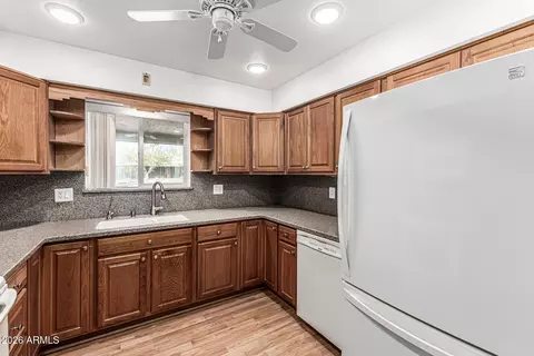 Kitchen - 6231 Ellis St, Mesa, AZ 85205 photo 3 of 3