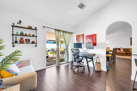 4501 E Pearce Rd, Phoenix, AZ 85044 photo 7