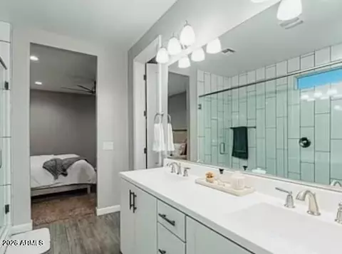 Bath - 2045 E Charlotte Dr, Phoenix, AZ 85024 photo 1 of 2