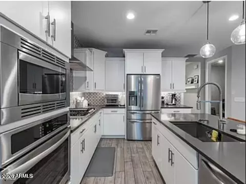 Kitchen - 2045 E Charlotte Dr, Phoenix, AZ 85024 photo 1 of 1