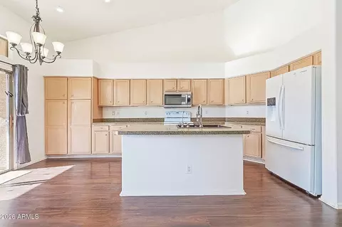 Kitchen - 1561 E Black Diamond Dr, Gilbert, AZ 85296 photo 2 of 3