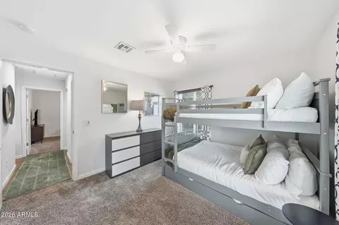Bedroom - 1359 E Weldon Ave, Phoenix, AZ 85014 photo 9 of 11