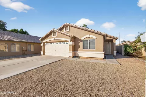 374 N Ocean Dr, Gilbert, AZ 85233