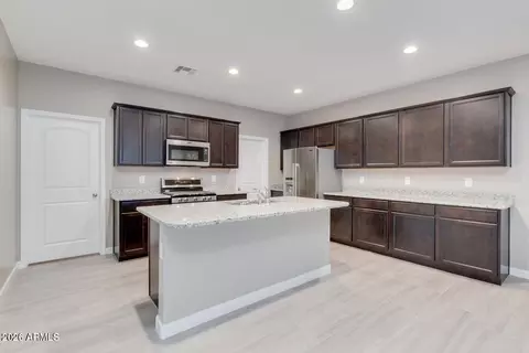 40916 W Shaver Dr, Maricopa, AZ 85138