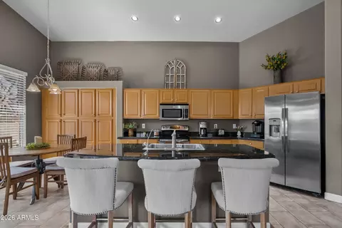 Kitchen - 4685 E Walnut Rd, Gilbert, AZ 85298 photo 2 of 7