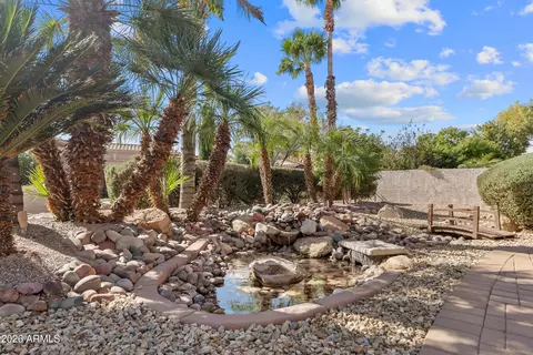 Exterior - 4685 E Walnut Rd, Gilbert, AZ 85298 photo 5 of 13