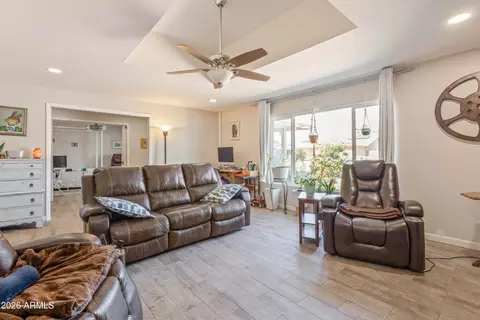 Living - 4345 E Sequoia Trl, Phoenix, AZ 85044 photo 2 of 3