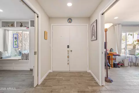 Entry Way - 4345 E Sequoia Trl, Phoenix, AZ 85044 photo 2 of 5
